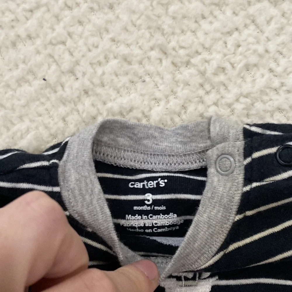 Carters black white